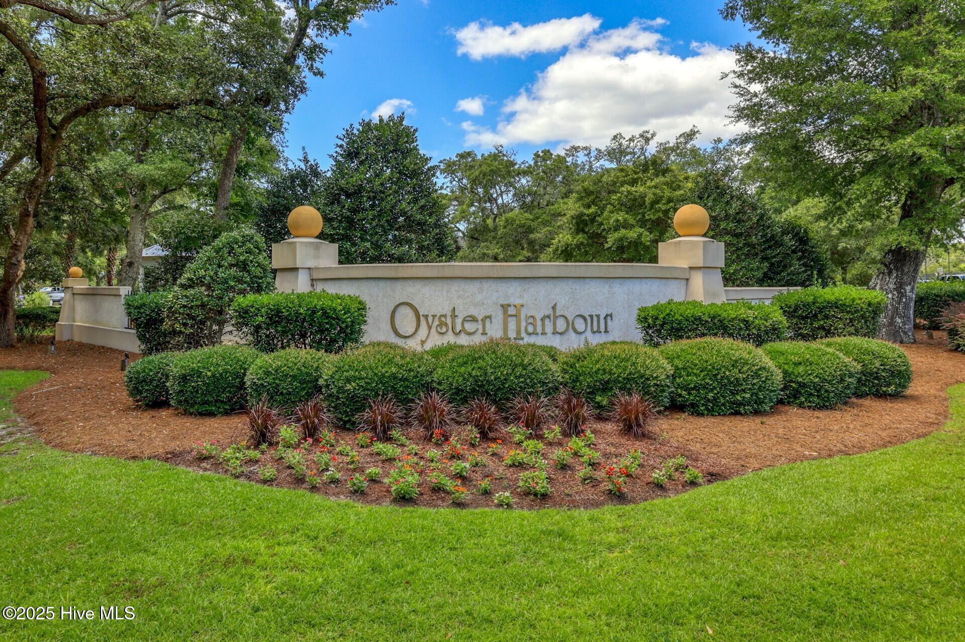 Image 3: Oyster Harbour Gate Entrance