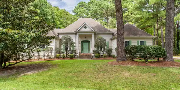 112 Currituck Drive
