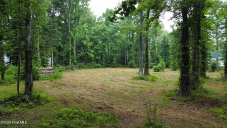 111 & 113 Tradewinds Road