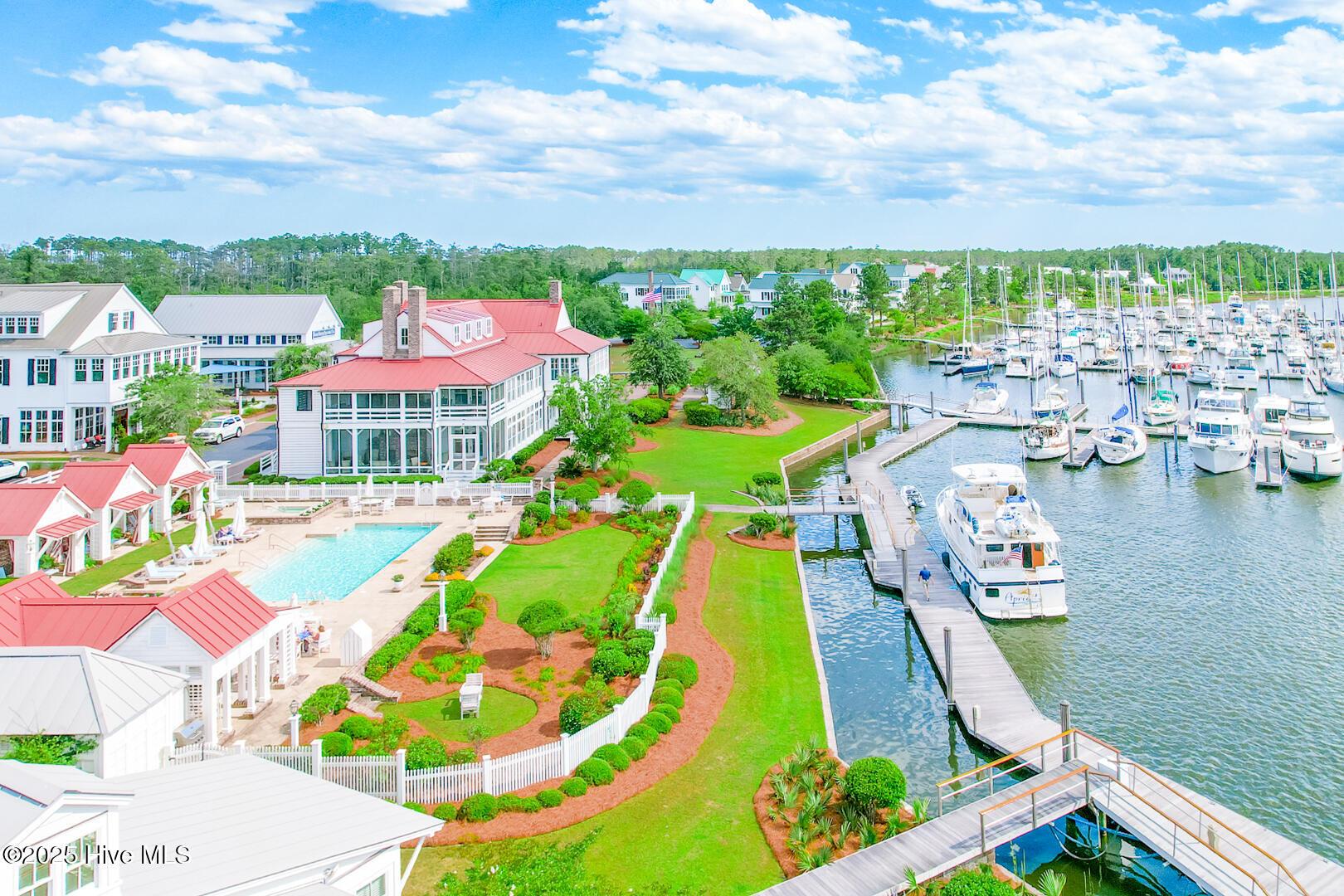 Image 4: _Aerial Marina & Club