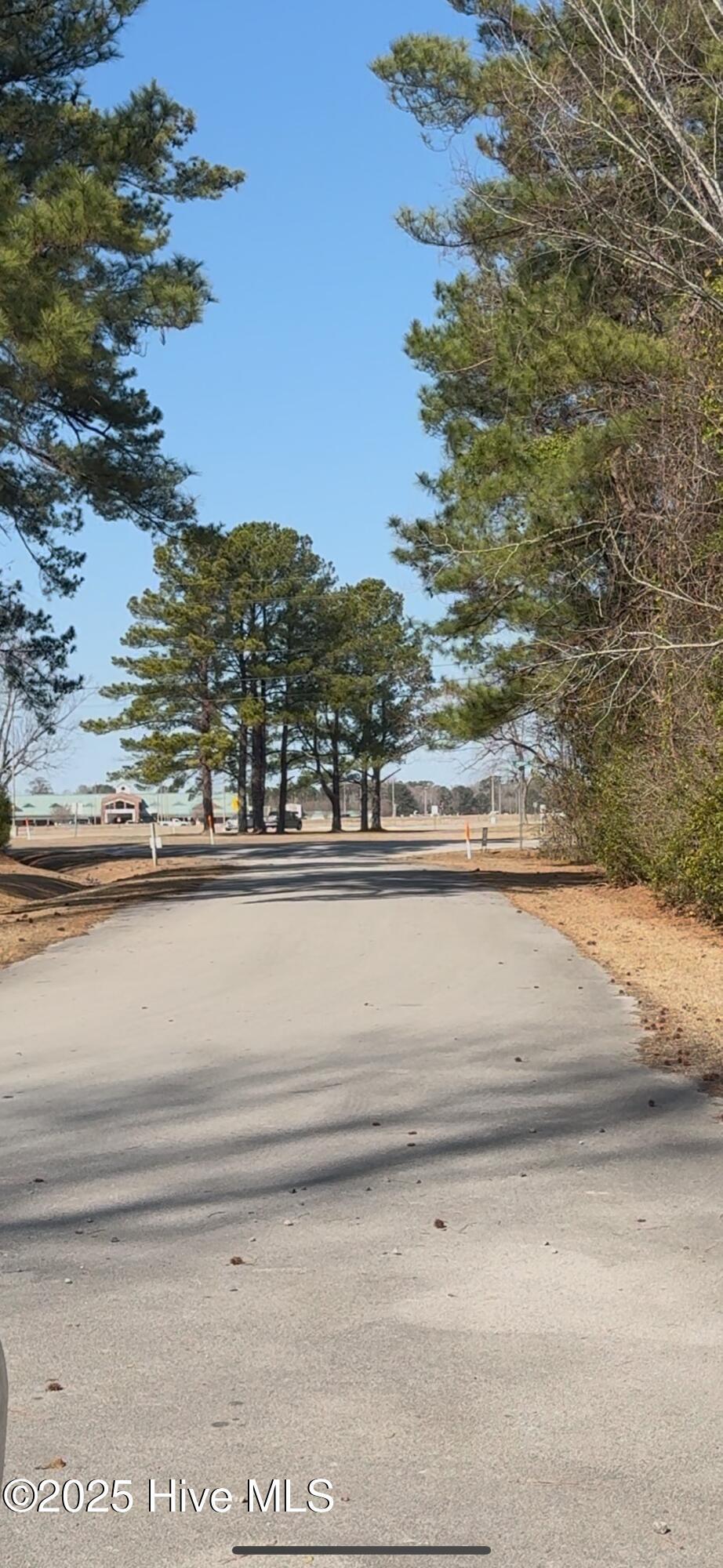Image 3: Right of Way