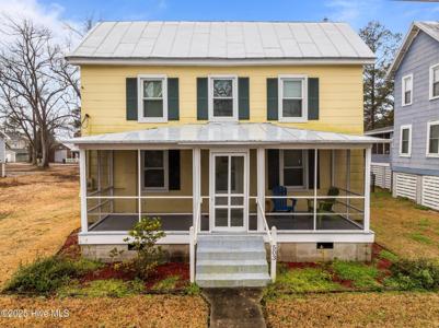 503 Hodges Street