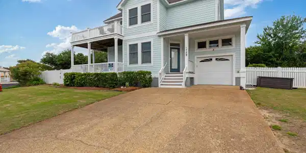 759 Ridge Point Drive