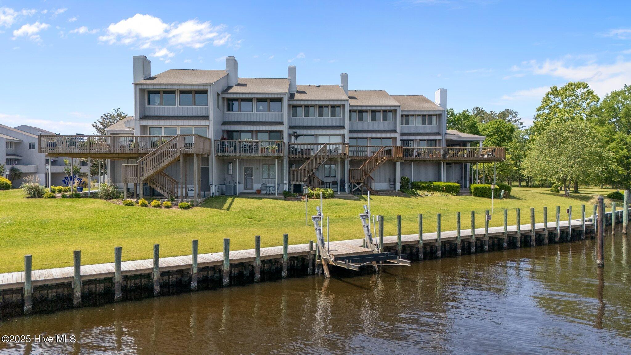 Image 4: 53-web-or-mls-sdf