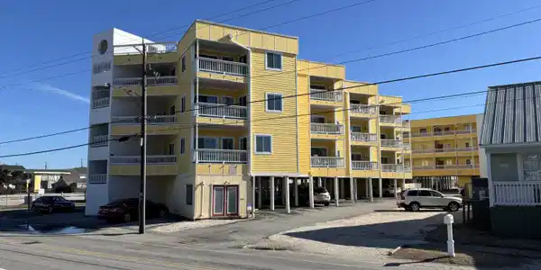 302 Canal Drive Unit 14