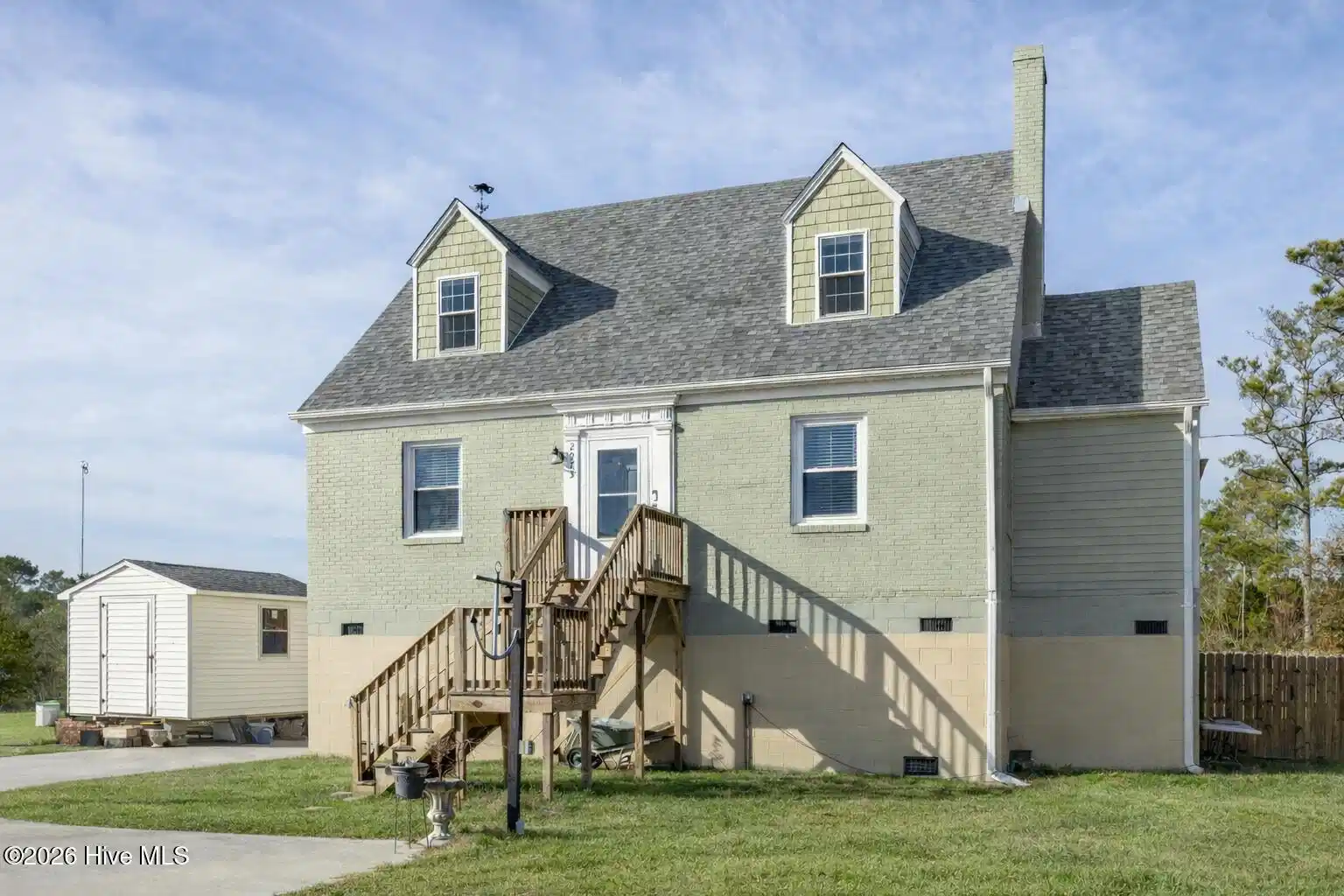 Image 1: Front of Home