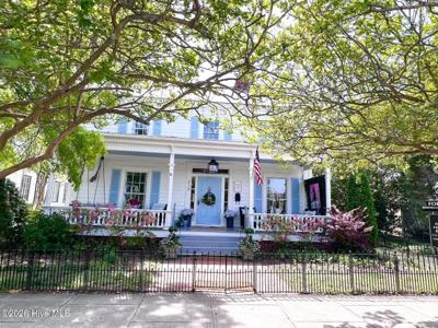 219 Pollock Street