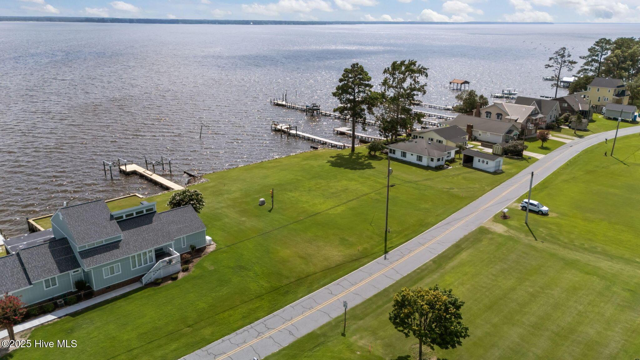 Image 2: 4-web-or-mls-DJI_20250717155120_0102_D