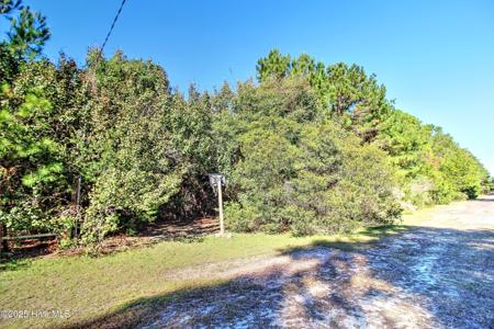 1600 Breezeway Drive SW