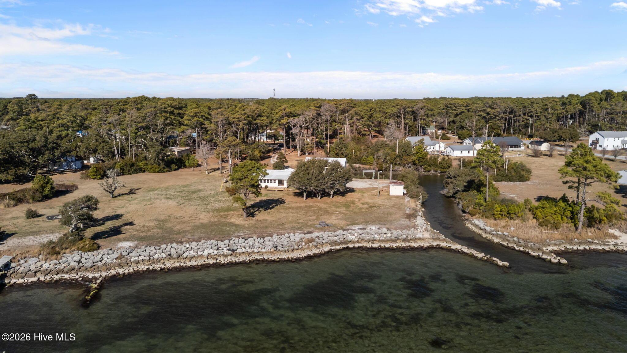 Image 2: 630 Seashore Dr.