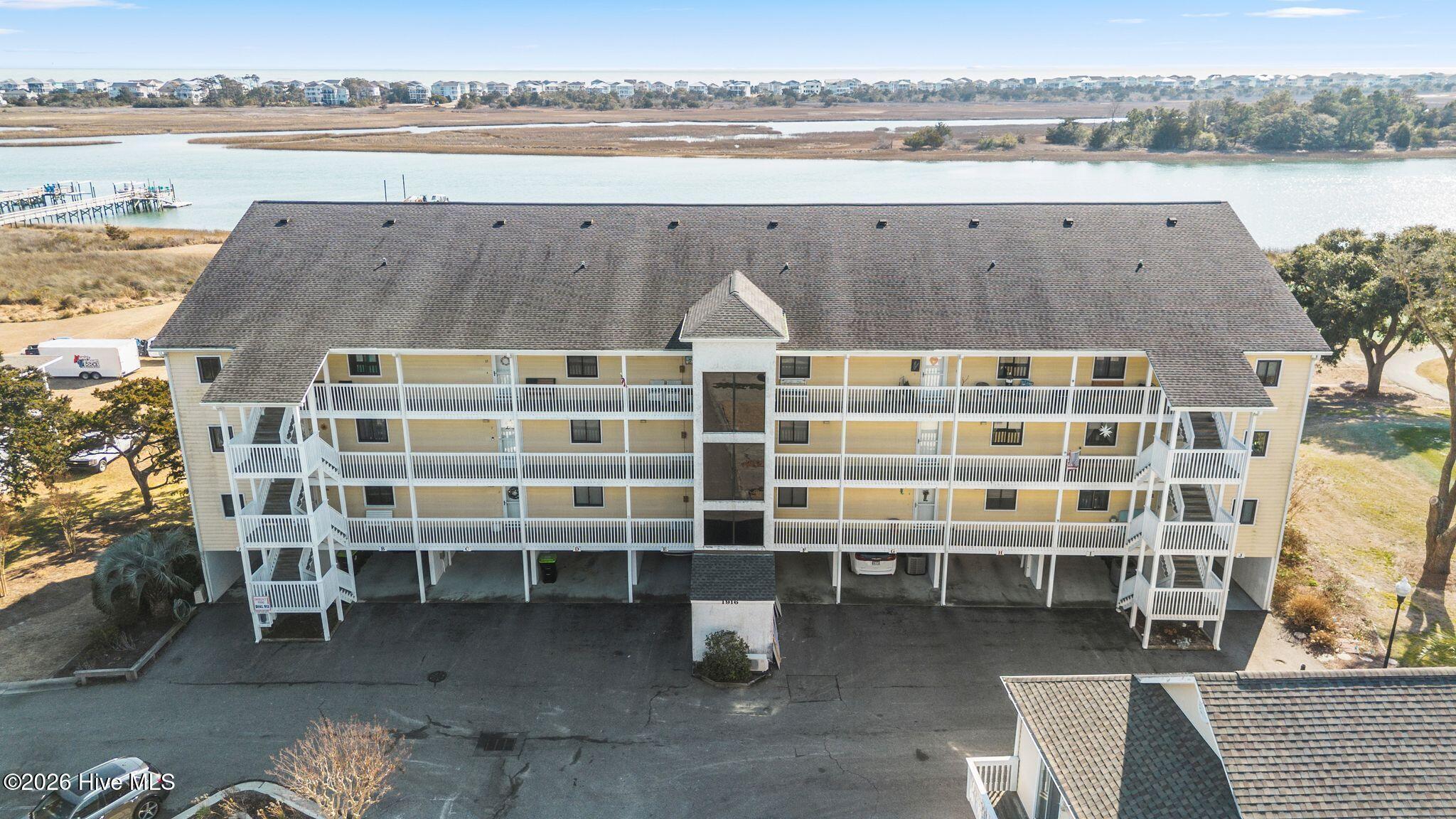 Image 1: first pic front