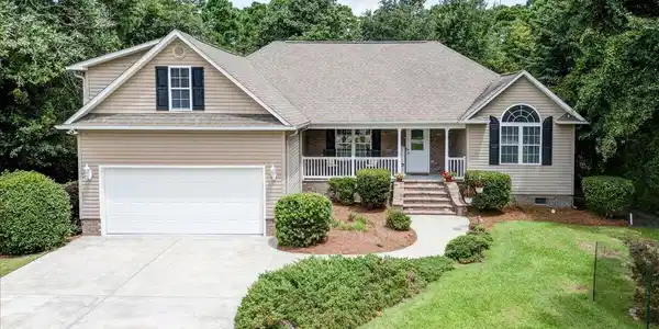 1704 Caracara Drive
