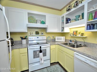 240 W Second Street Unit 7c