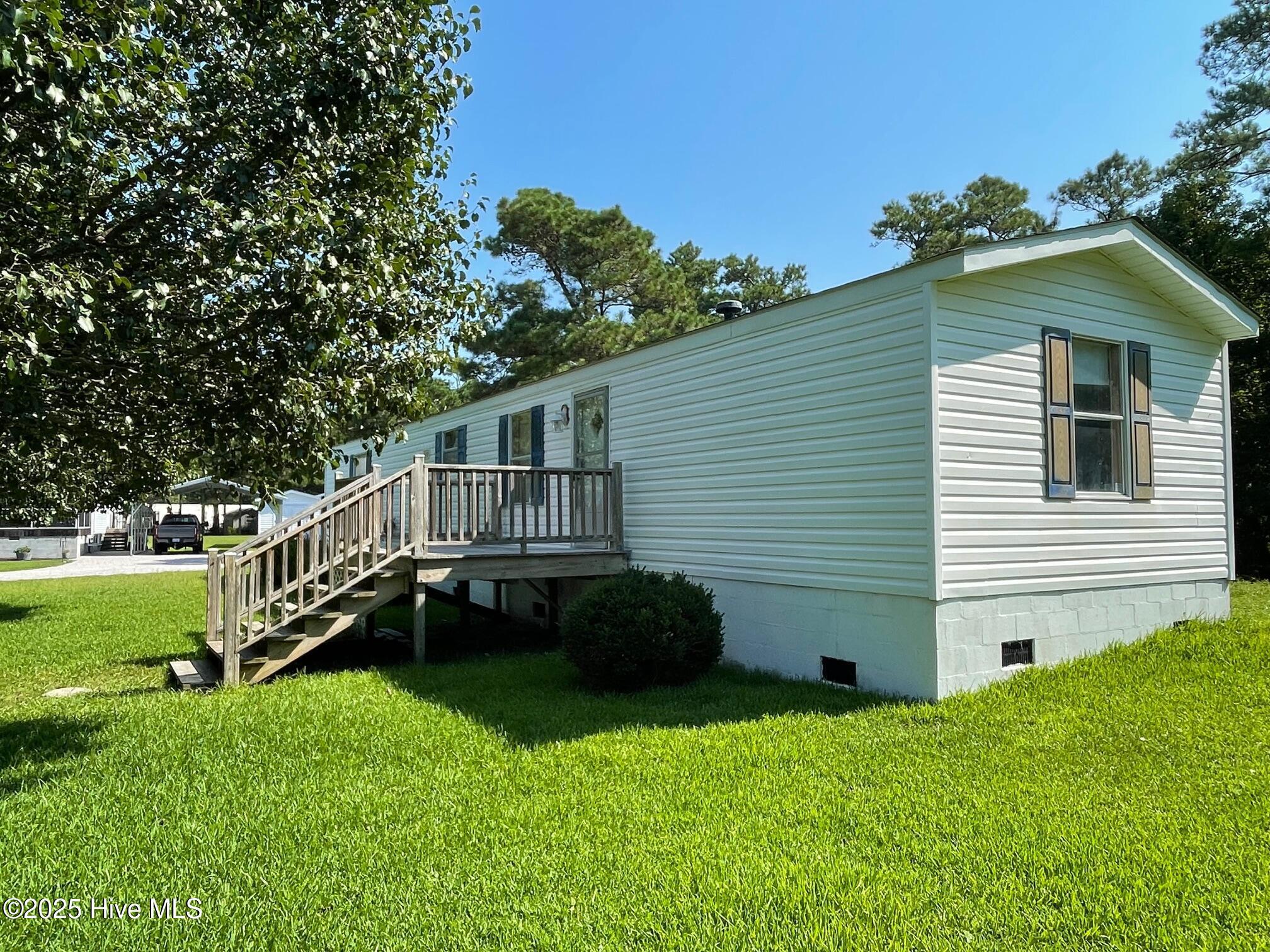 Image 2: 108 Conch Ct