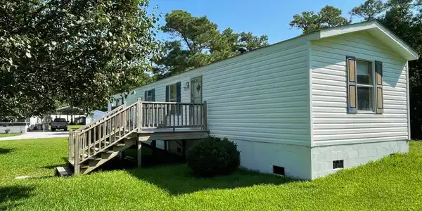 Image 2: 108 Conch Ct