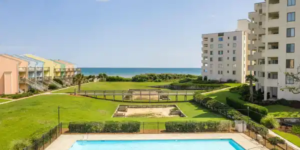 Image 2: Swimming Pool and Ocean View