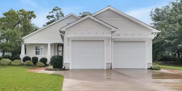 1010 Softwind Way