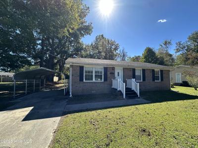 305 Rhode Island Avenue