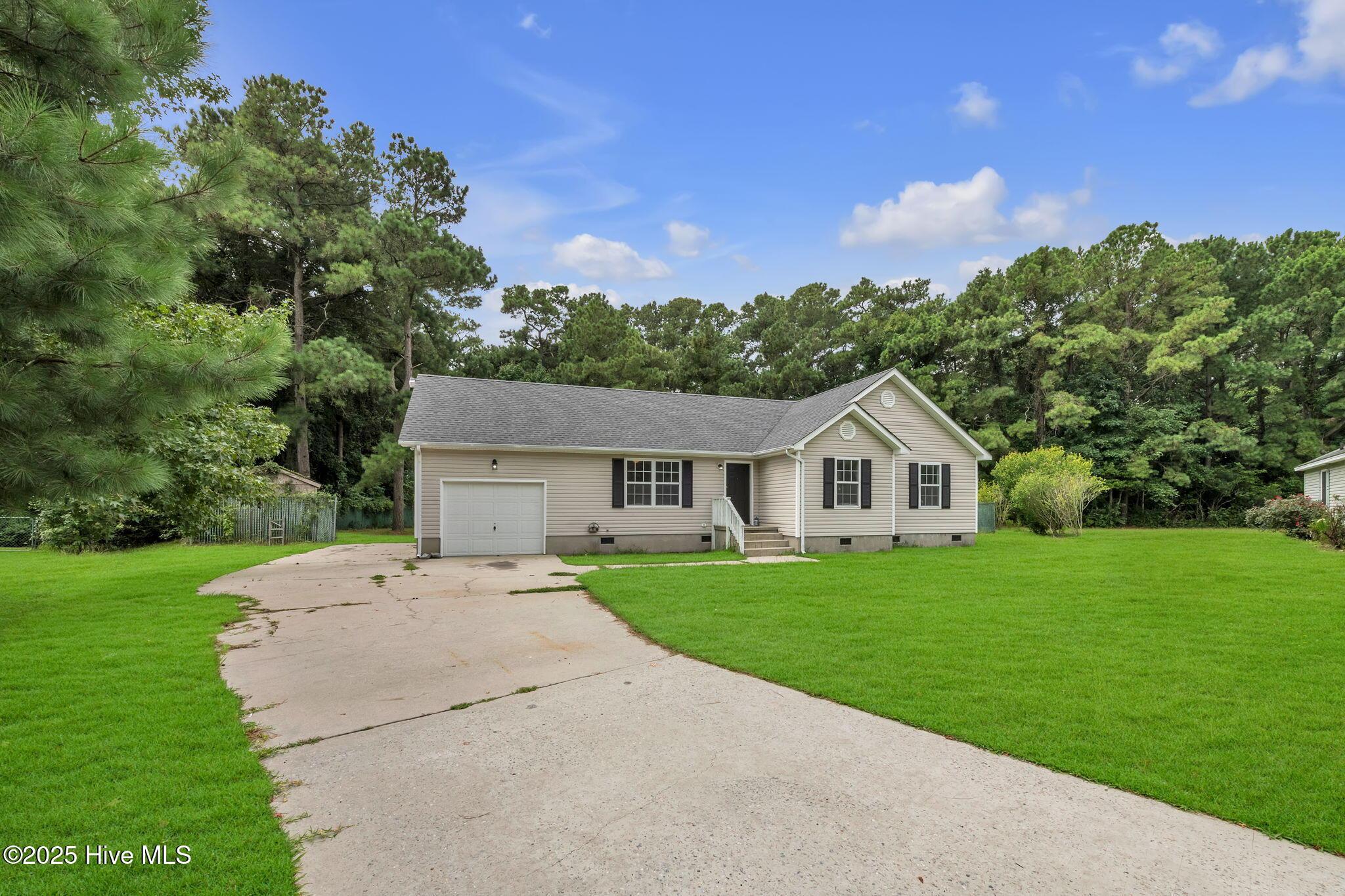 Image 1: 5-web-or-mls-DSC_1053