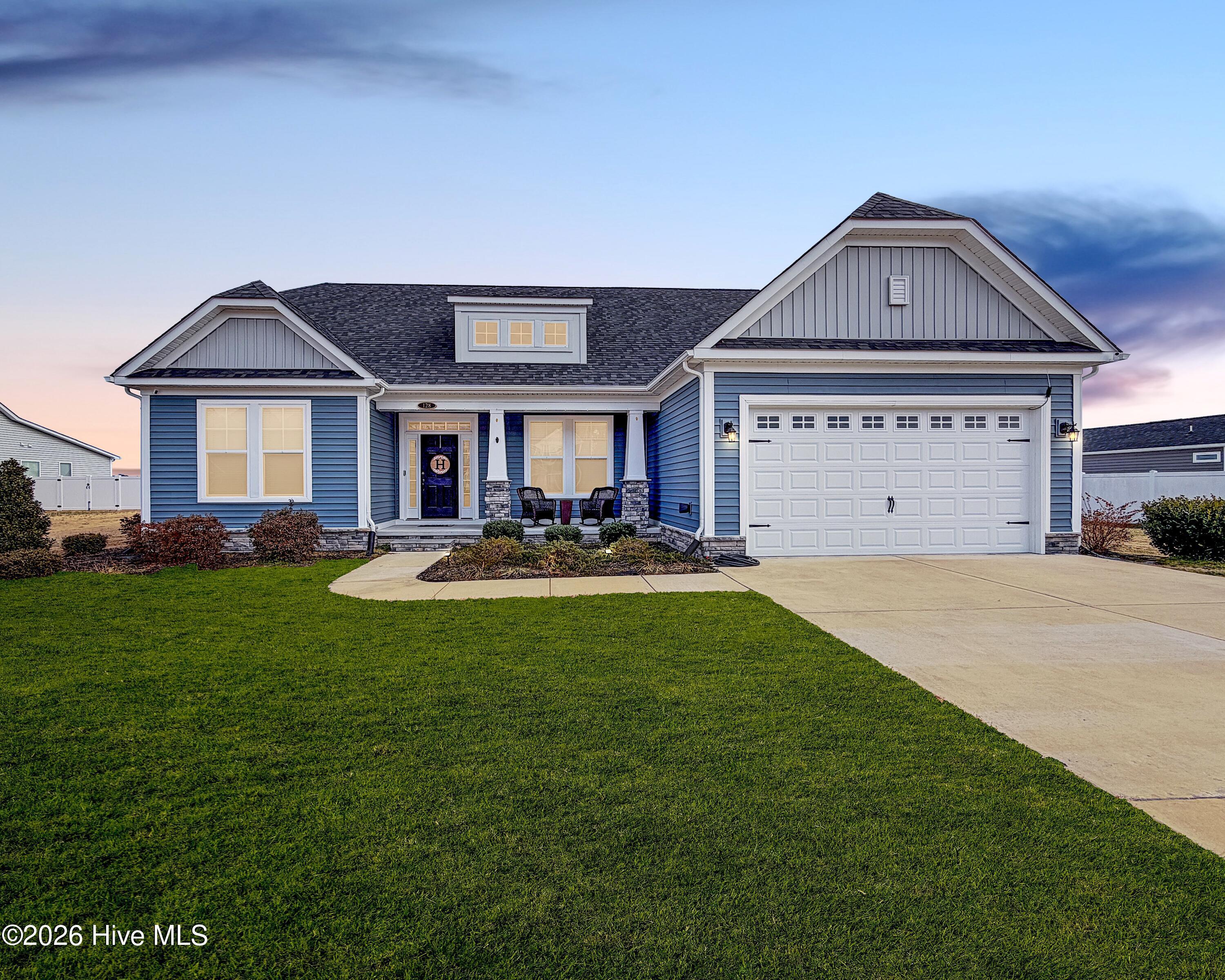 Image 1: 1 A MAIN PHOTO