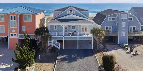 595 Ocean Boulevard W