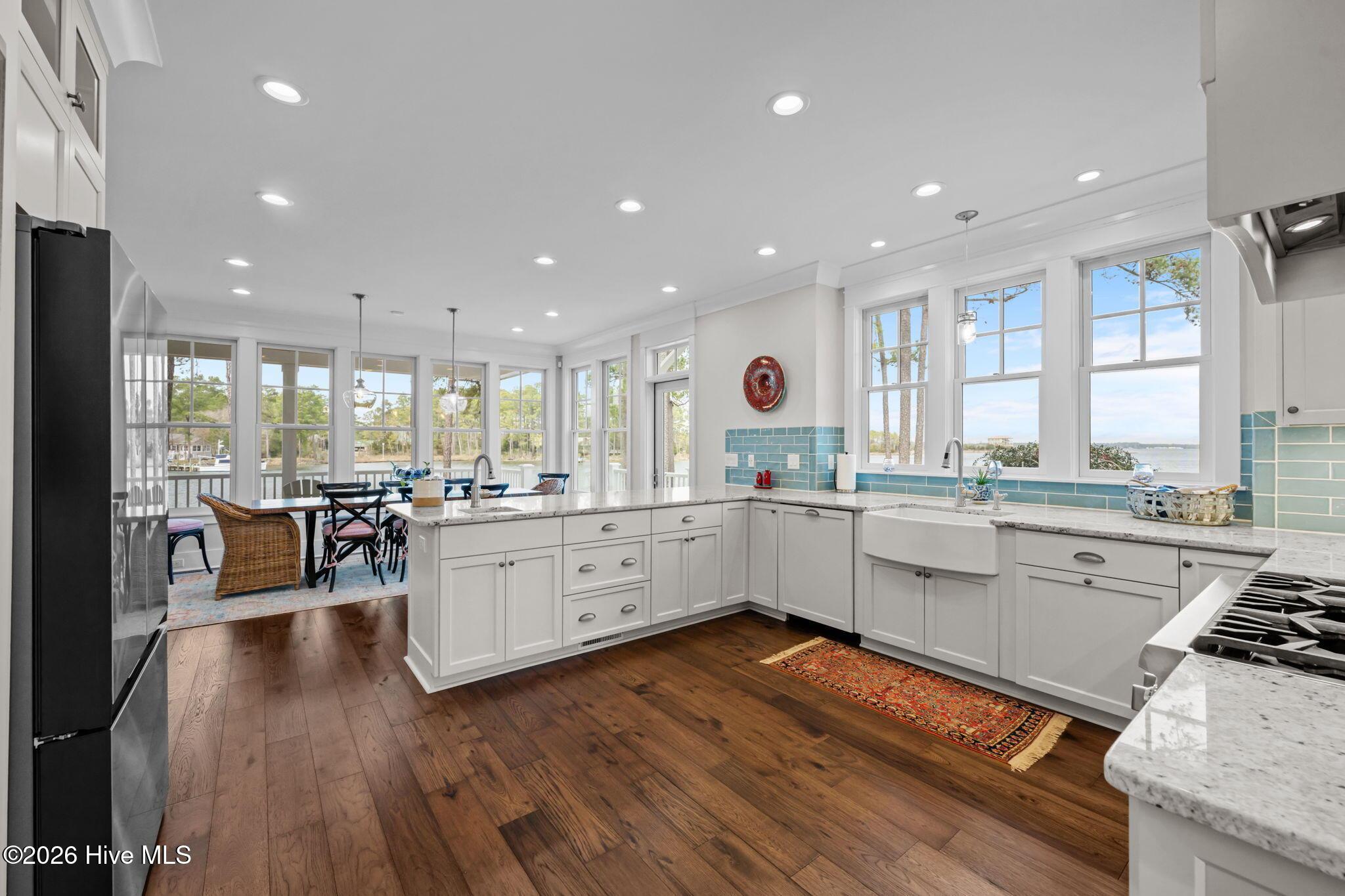 Image 3: 40-web-or-mls-DSC_1437