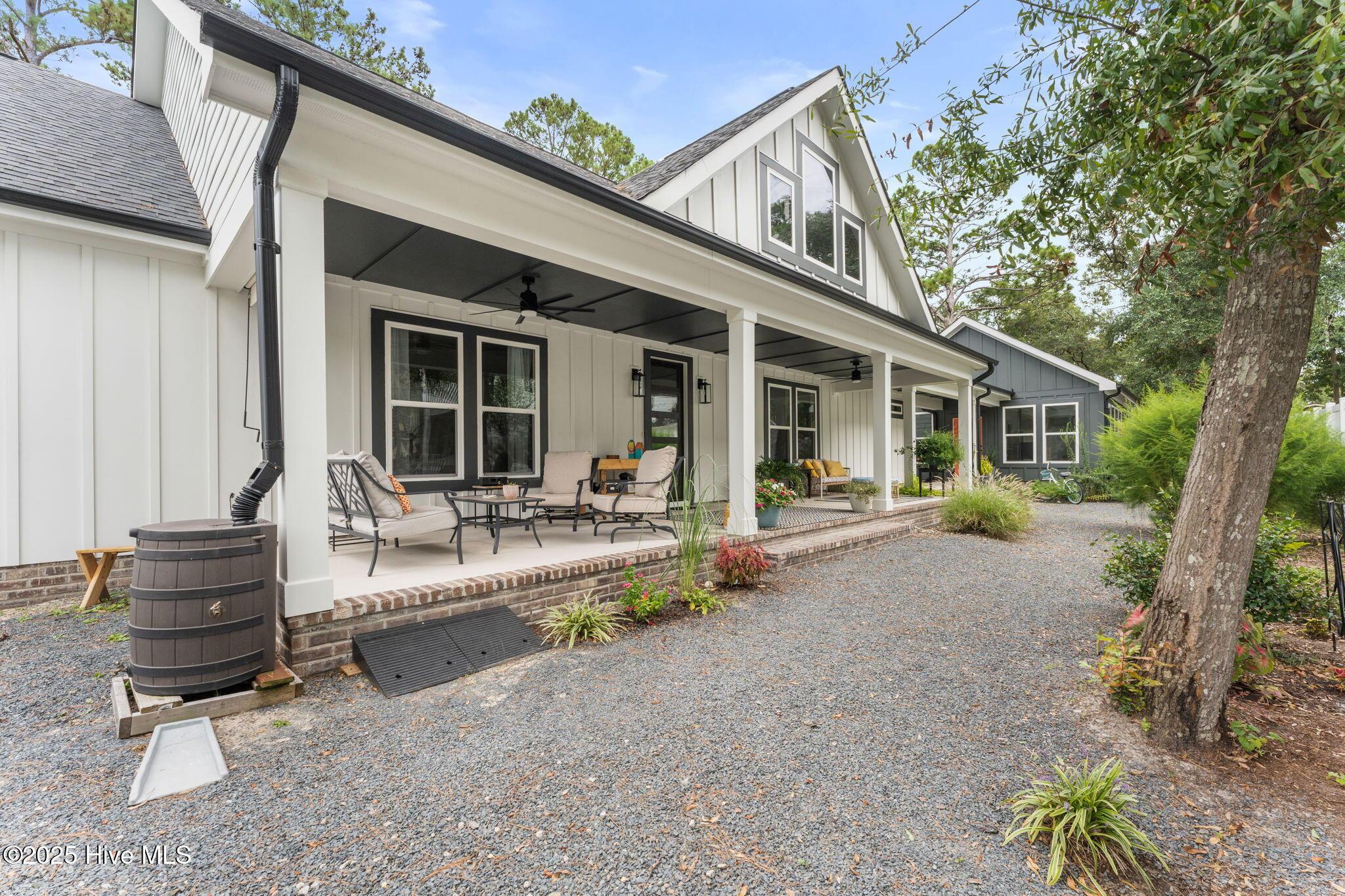 Image 4: shniderproductions.com-92