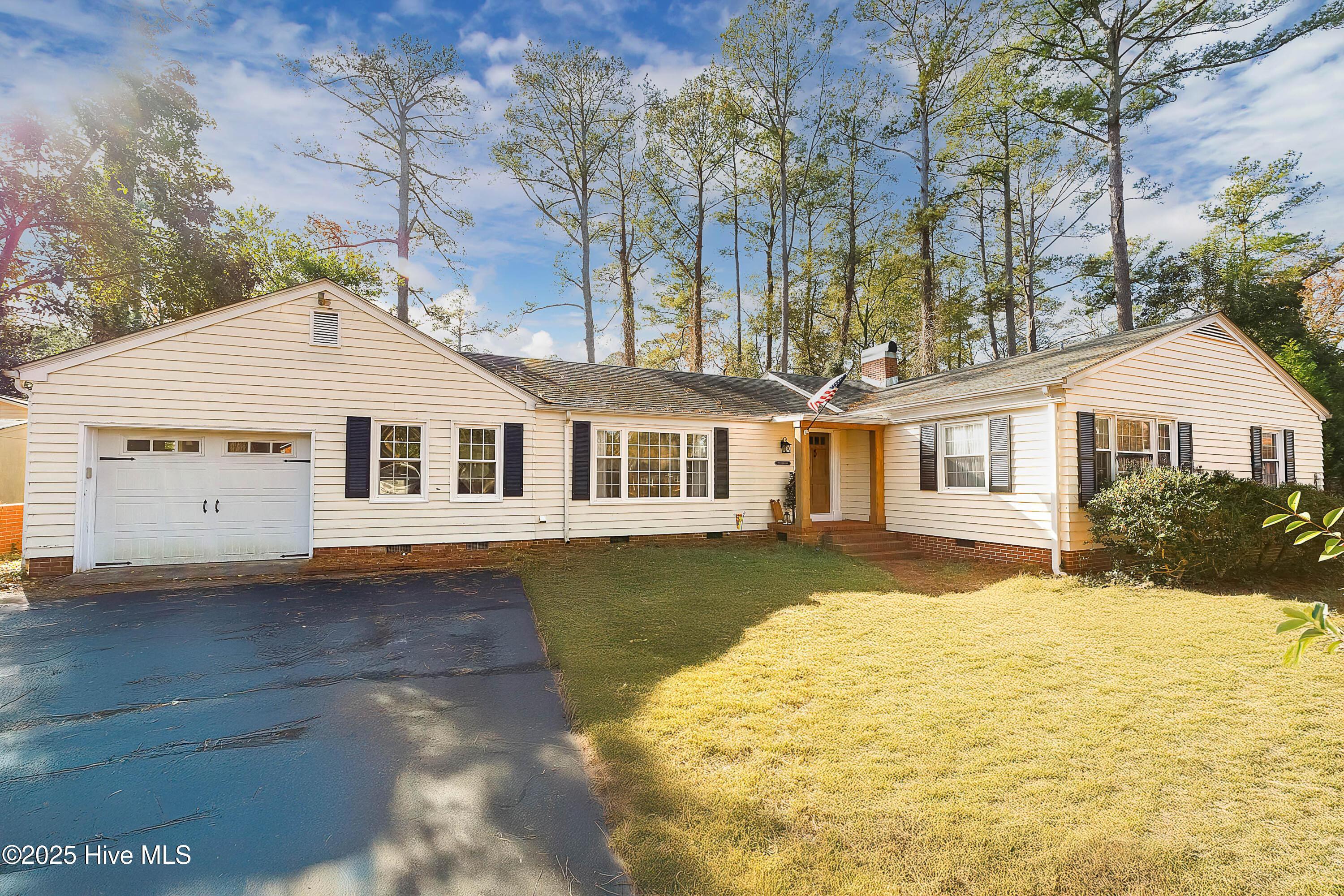 Image 1: 4705 Trent Woods Drive