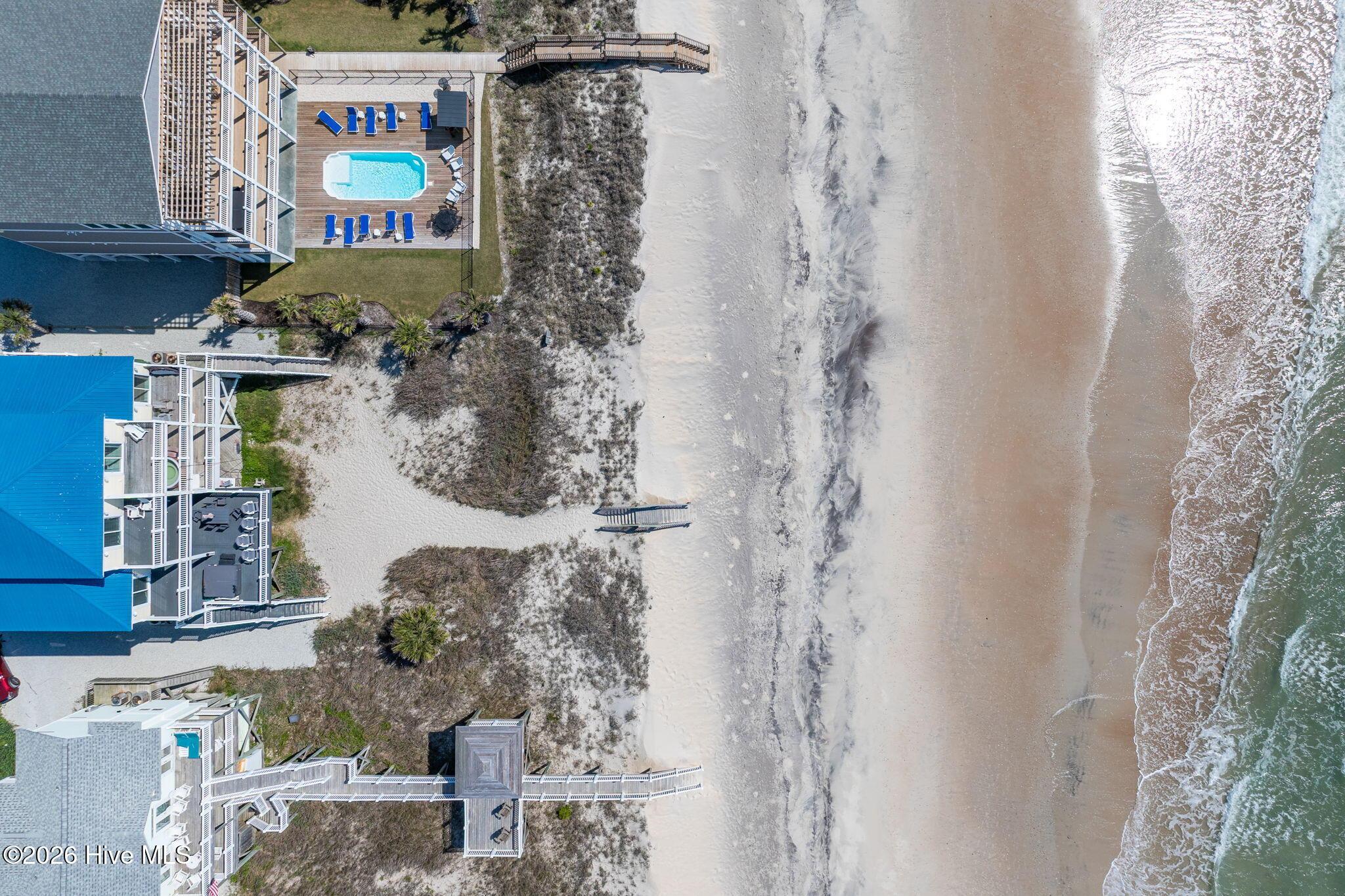 Image 4: aerials-17