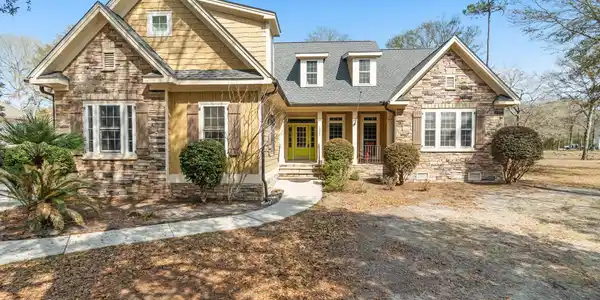 Image 2: 5-web-or-mls-cammediallc.com-21