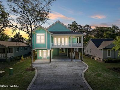 324 NE 52nd Street