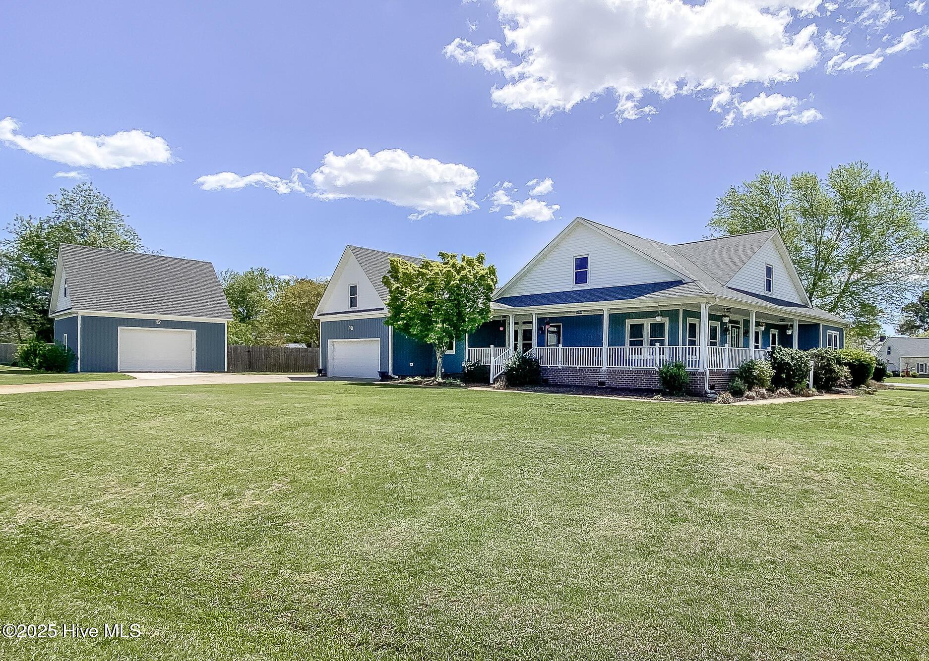 Image 3: IMG_3716 2-2