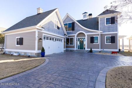 107 Scotch Hall Court