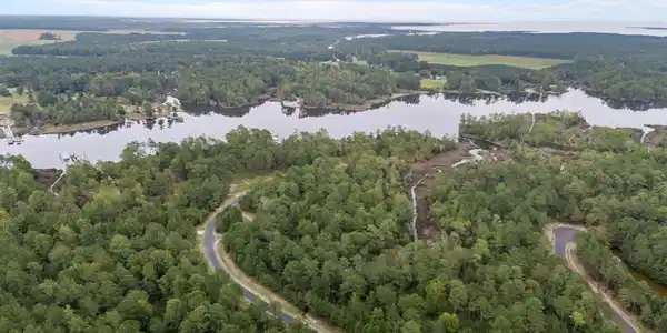 Image 3: 1-web-or-mls-DJI_20250917164313_0048_D