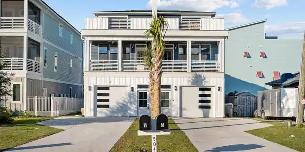 504 Ocean Boulevard