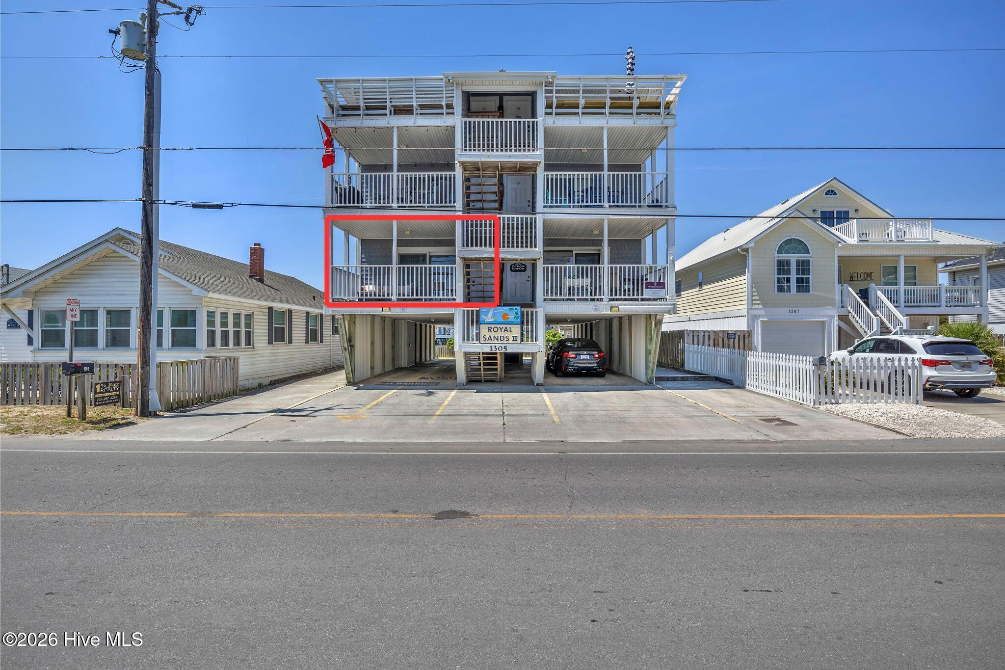 Image 3: Exterior