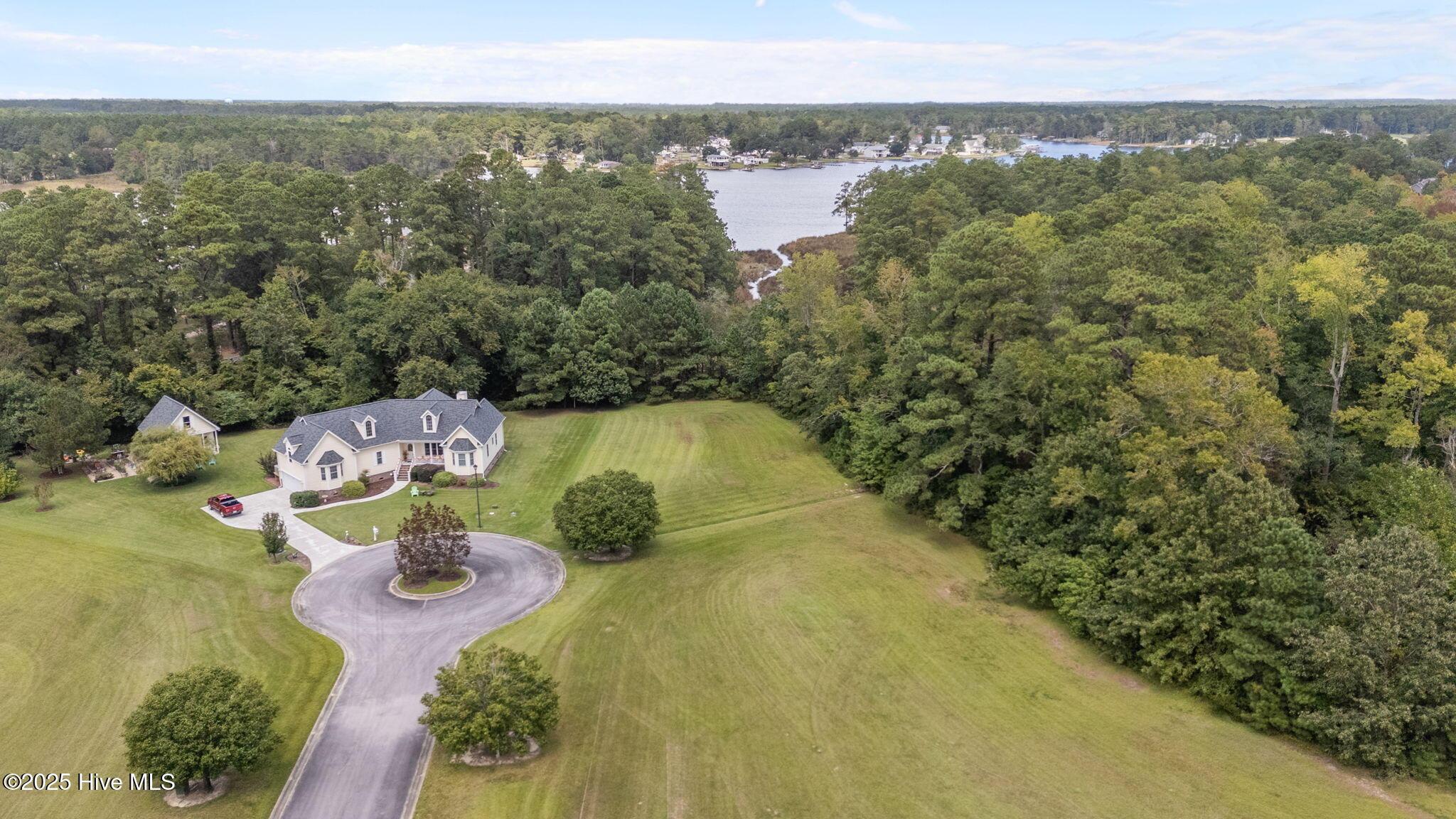 Image 4: 5-web-or-mls-DJI_20250923130248_0035_D