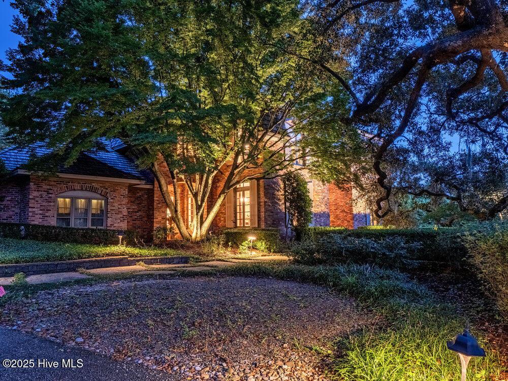 Image 4: 001_p2299327-hdr_copy_747