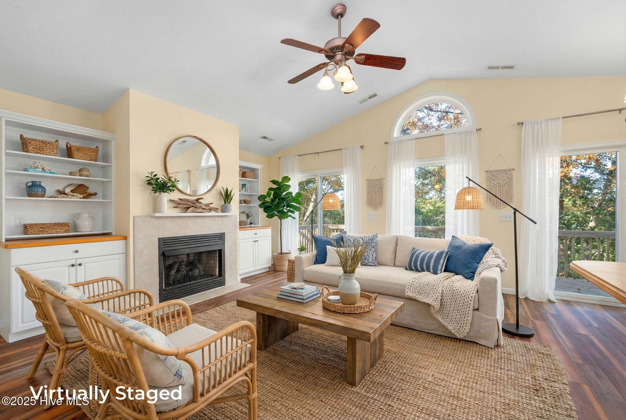 Image 3: 5-web-or-mls-106-William-Tryon-Ct-TL-Liv