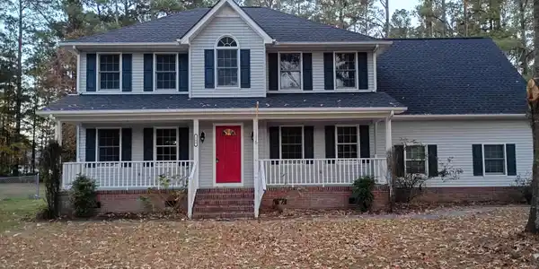 105 Shady Circle