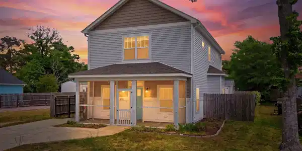 218 NE 76th Street