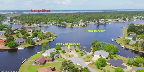 6001 Cassowary Lane