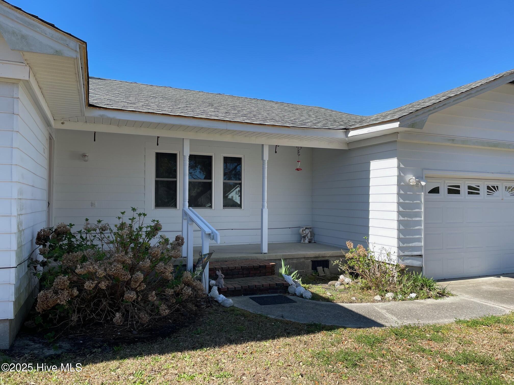 Image 2: 120 Clem Fulcher Ct