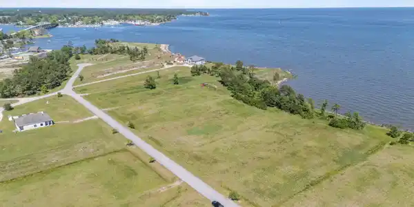 Image 3: 15-web-or-mls-DJI_20260421151127_0592_D