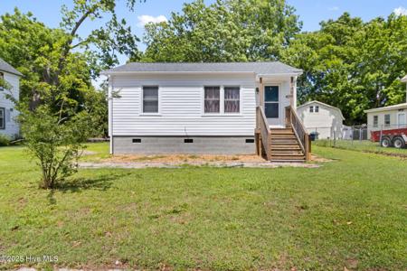 406 Walnut Street