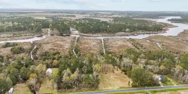 Image 3: 543 Aerial 2