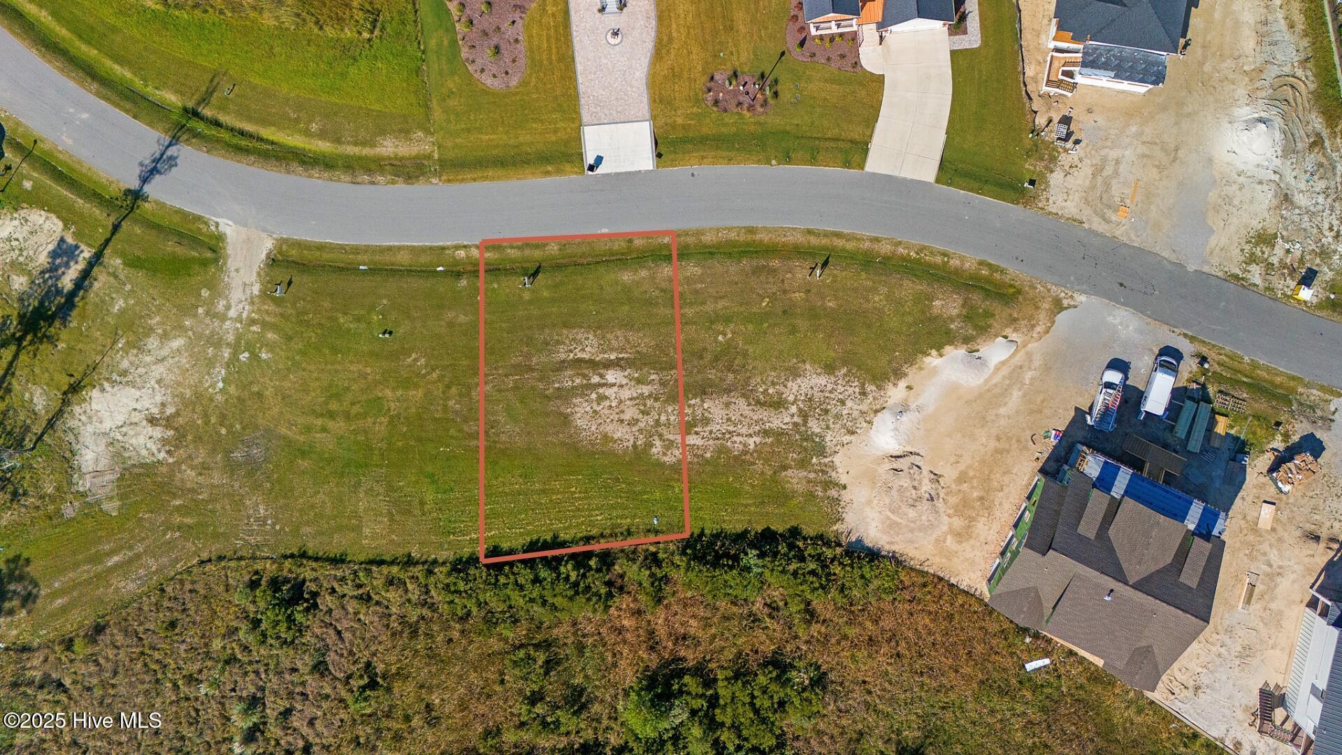 Image 2: 526 Sheldrake Court