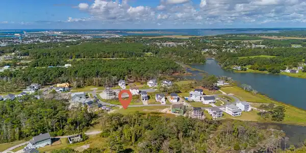 Image 4: 522 Sheldrake Court