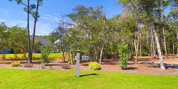 Image 3: 467 Freedom Park Road