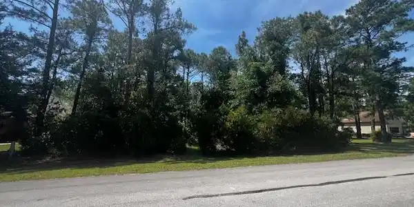 908 Point Court